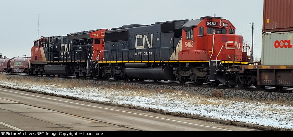 CN 5483 CN 3266